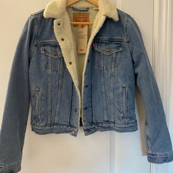 Levi's Jackets & Blazers - LEVIS ORIGINAL TRUCKER JACKET BRAND NEW